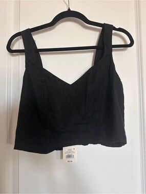 Black V-Neck Crop Tank Top - NWT